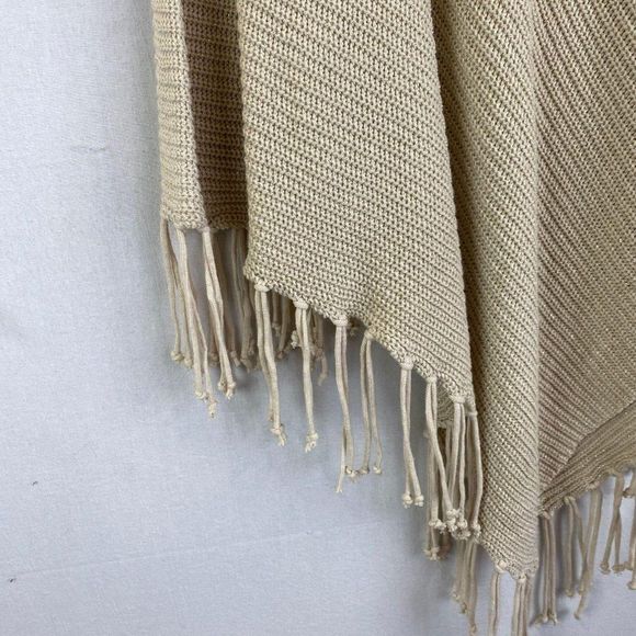 CHICO'S Cream Sweater Cape NWT - Picture 7 of 8